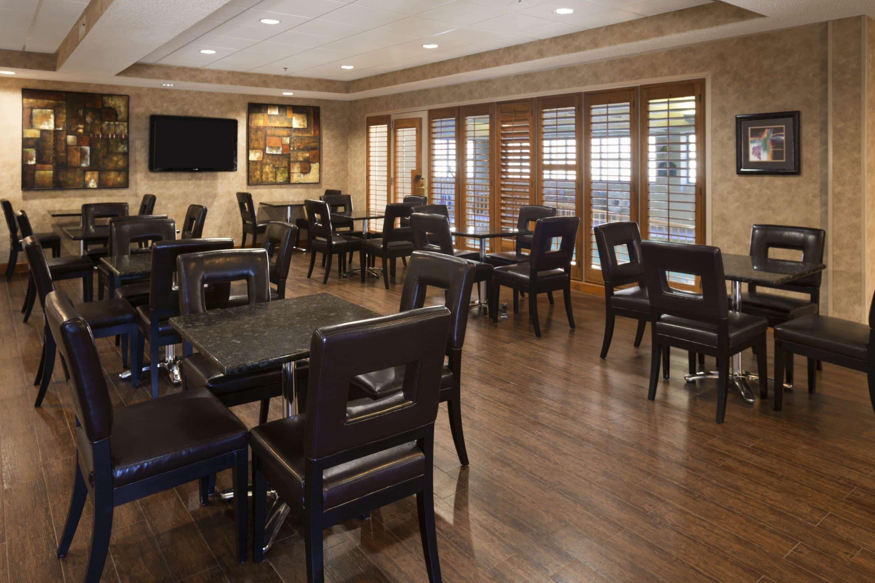 Wingate By Wyndham Oklahoma City Airport Exterior photo